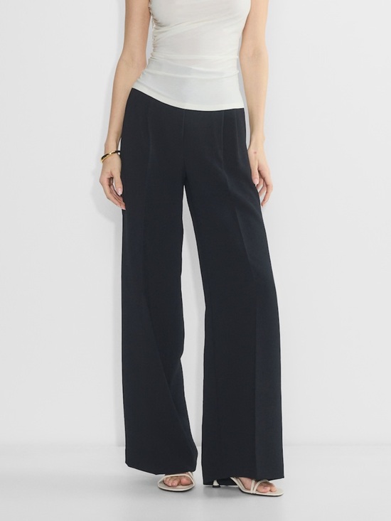 Aritzia Pants - Aritzia The Effortless Pant *Wider